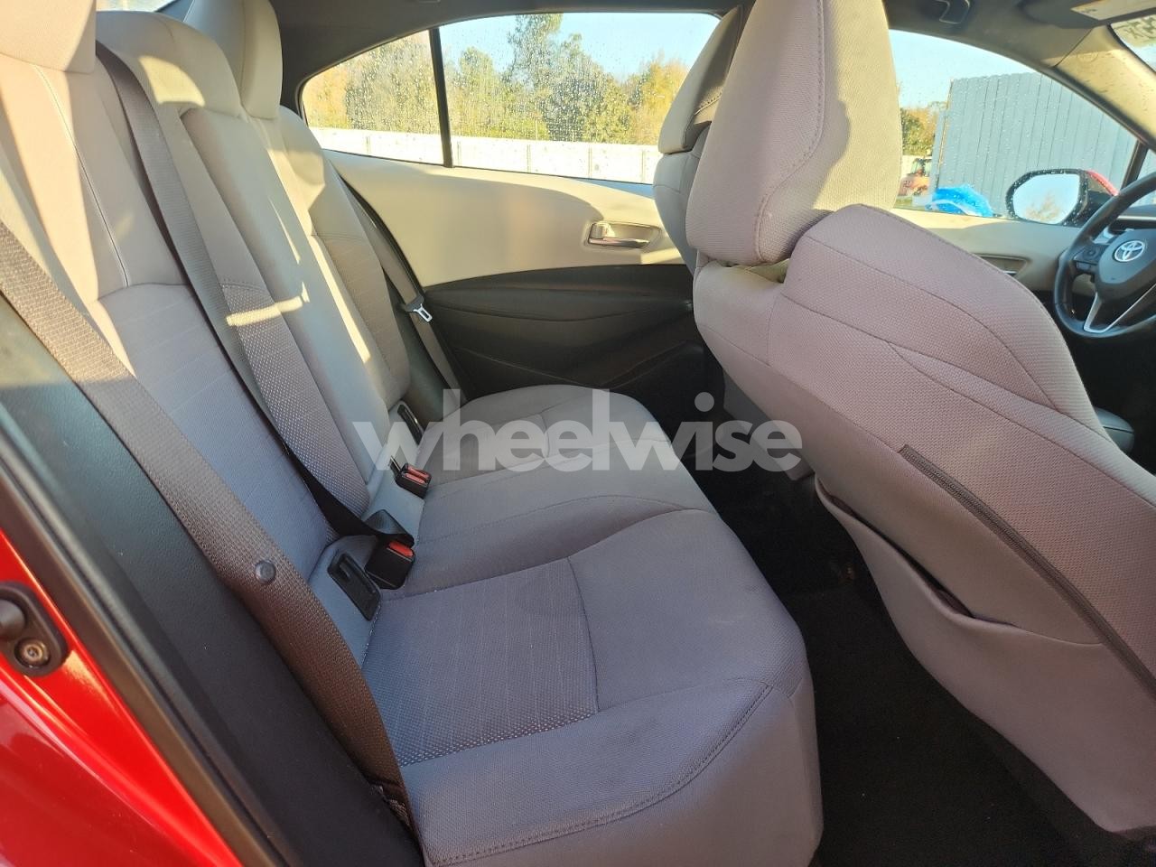 Photo 10 of 2020 TOYOTA COROLLA SE (VIN 5YFS4RCEXLP047863)