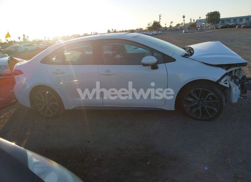 Photo 14 of 2021 Toyota Corolla XSE (VIN 5YFT4MCE1MP090948)