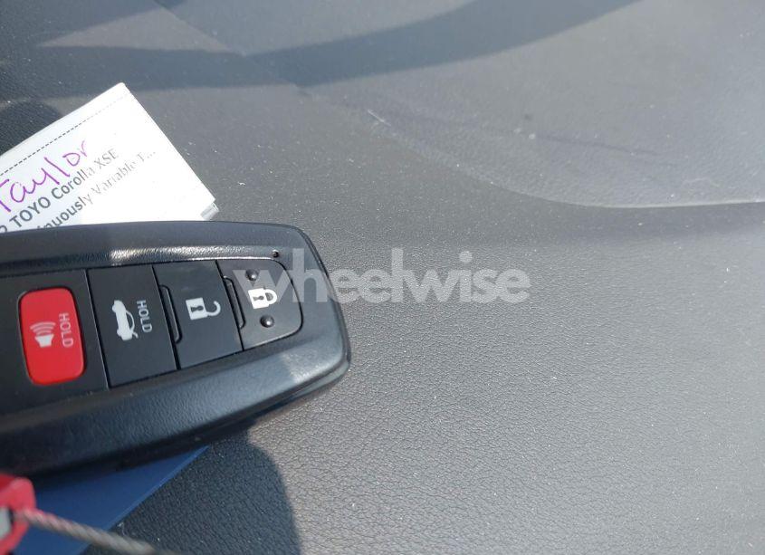 Photo 11 of 2022 Toyota Corolla XSE (VIN 5YFT4MCE3NP127970)