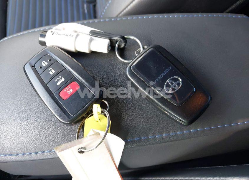 Photo 11 of 2022 Toyota Corolla XSE (VIN 5YFT4MCE4NP103659)