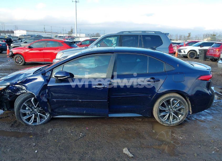 Photo 14 of 2022 Toyota Corolla XSE (VIN 5YFT4MCE4NP103659)