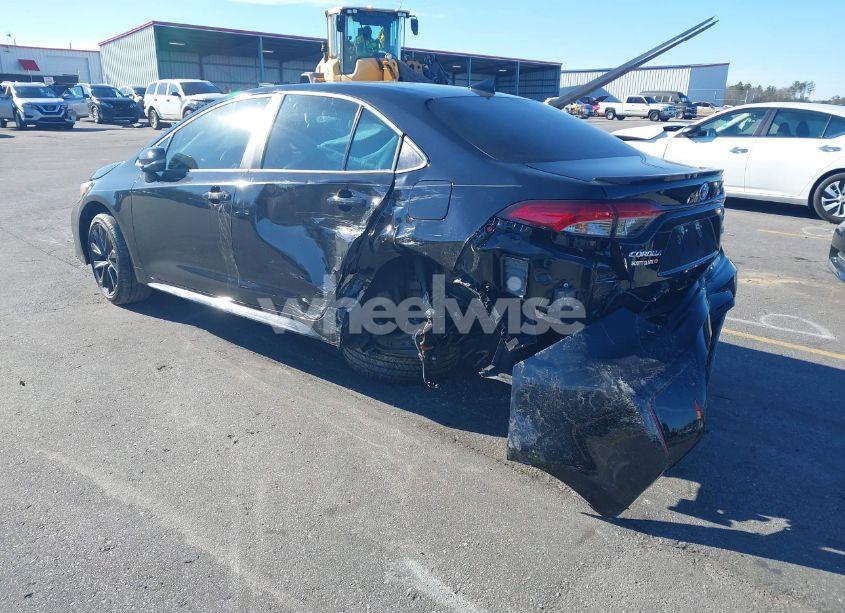 Photo 3 of 2024 Toyota Corolla XSE (VIN 5YFT4MCE5RP186167)