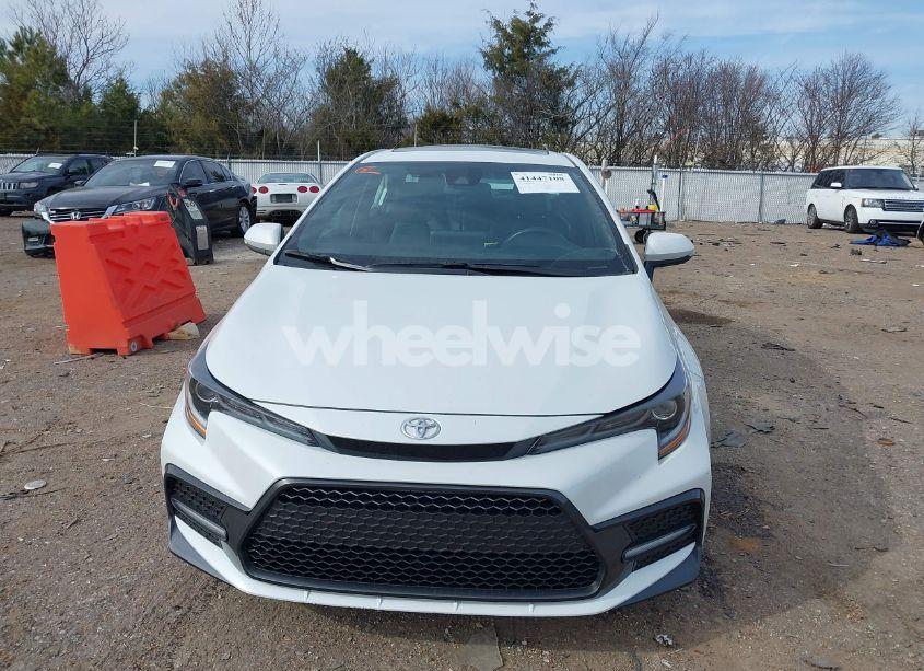 Photo 12 of 2022 Toyota Corolla XSE (VIN 5YFT4MCE8NP138981)