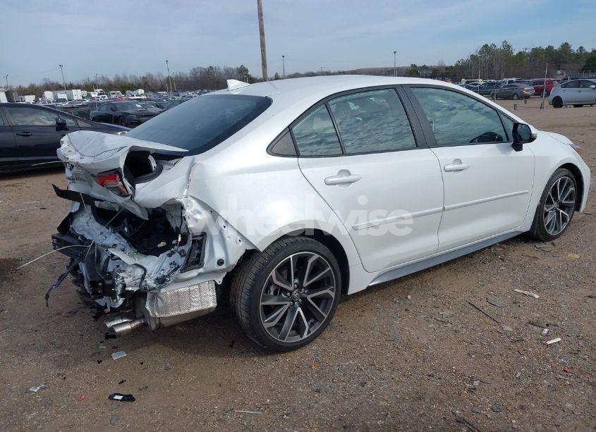 Photo 4 of 2022 Toyota Corolla XSE (VIN 5YFT4MCE8NP138981)