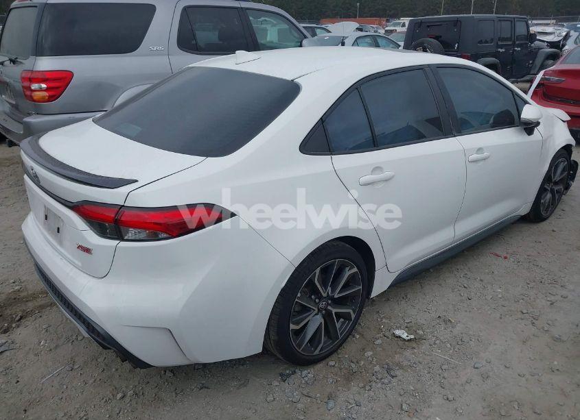 Photo 4 of 2021 Toyota Corolla XSE (VIN 5YFT4MCE9MP077929)