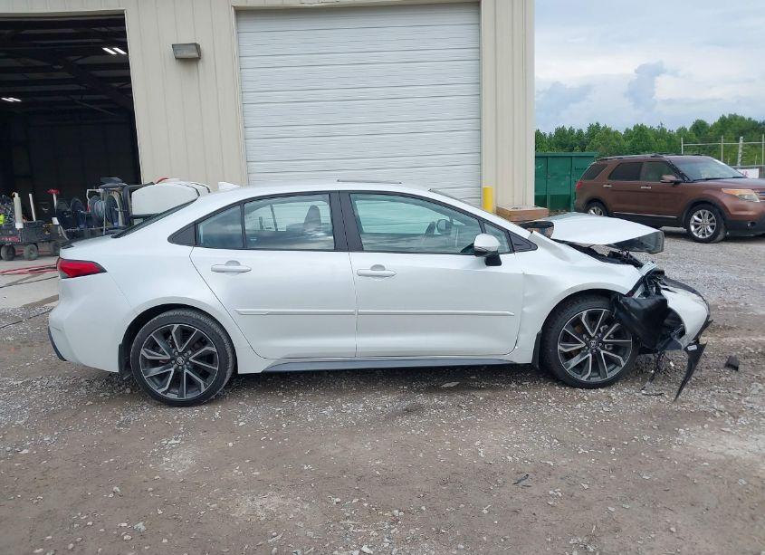 Photo 14 of 2022 Toyota Corolla XSE (VIN 5YFT4MCEXNP131059)