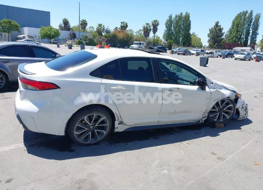 Photo 13 of 2020 Toyota Corolla XSE (VIN 5YFT4RCE8LP045324)