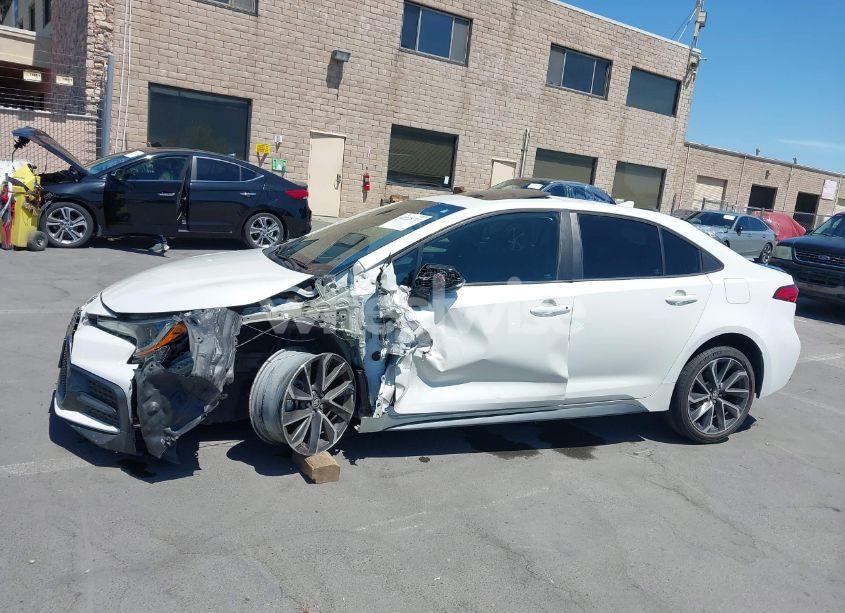 Photo 14 of 2020 Toyota Corolla XSE (VIN 5YFT4RCE8LP045324)