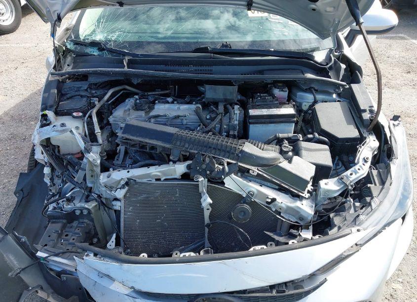 Photo 10 of 2021 Toyota Corolla LE (VIN 5YFVPMAE0MP271039)