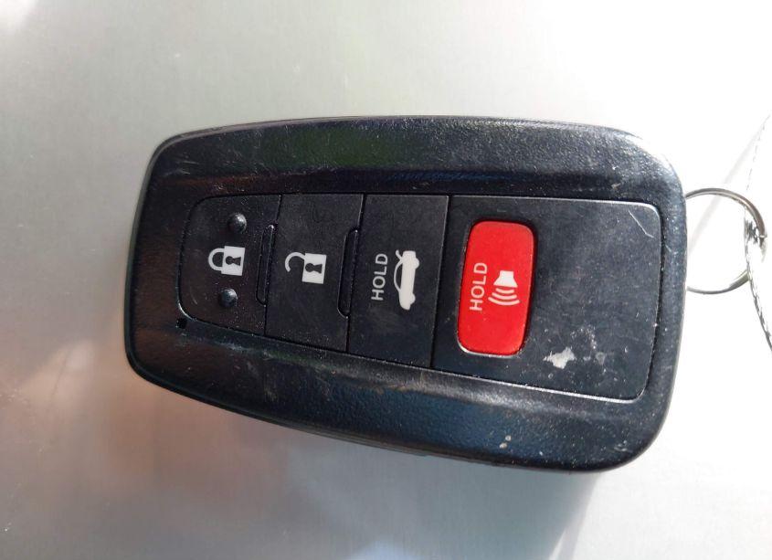 Photo 11 of 2021 Toyota Corolla LE (VIN 5YFVPMAE0MP271039)