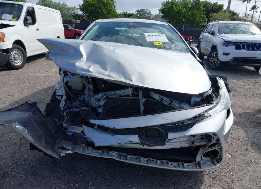 Photo 12 of 2021 Toyota Corolla LE (VIN 5YFVPMAE0MP271039)