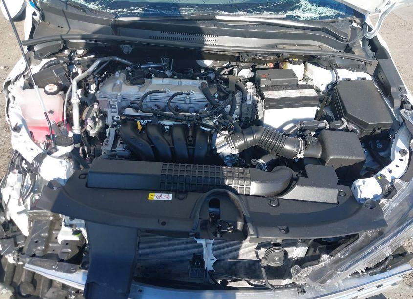 Photo 10 of 2022 Toyota Corolla LE (VIN 5YFVPMAE1NP280429)