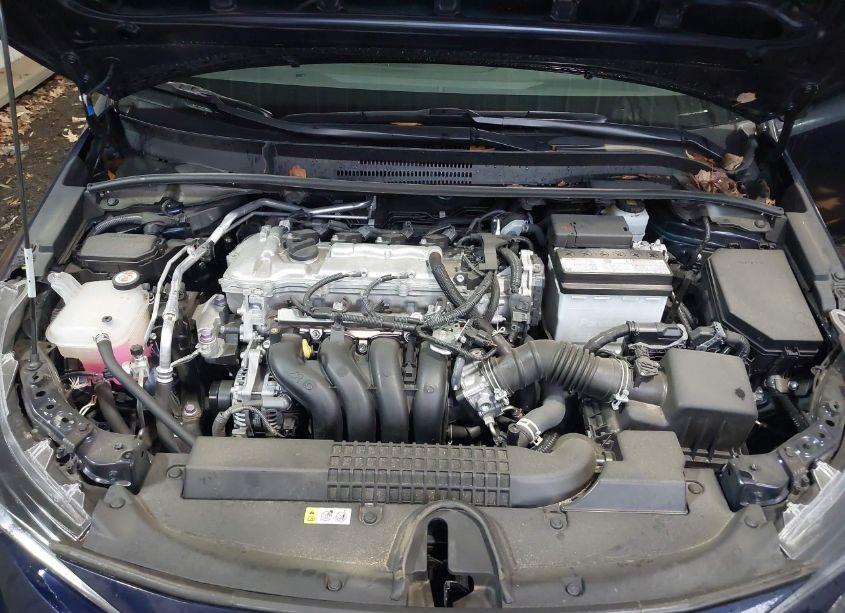 Photo 10 of 2022 Toyota Corolla LE (VIN 5YFVPMAE1NP339057)