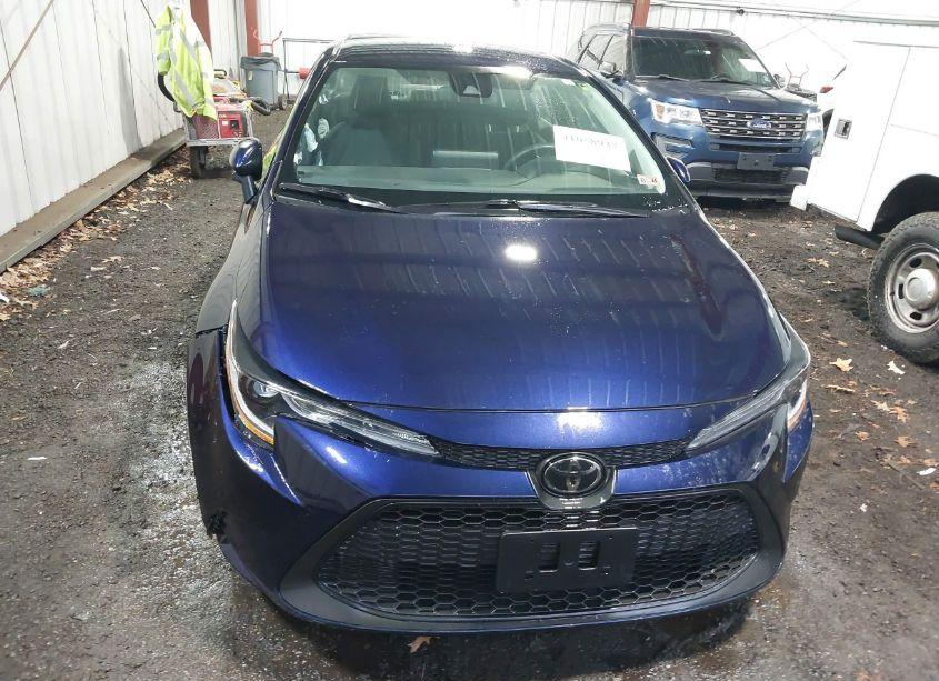 Photo 12 of 2022 Toyota Corolla LE (VIN 5YFVPMAE1NP339057)