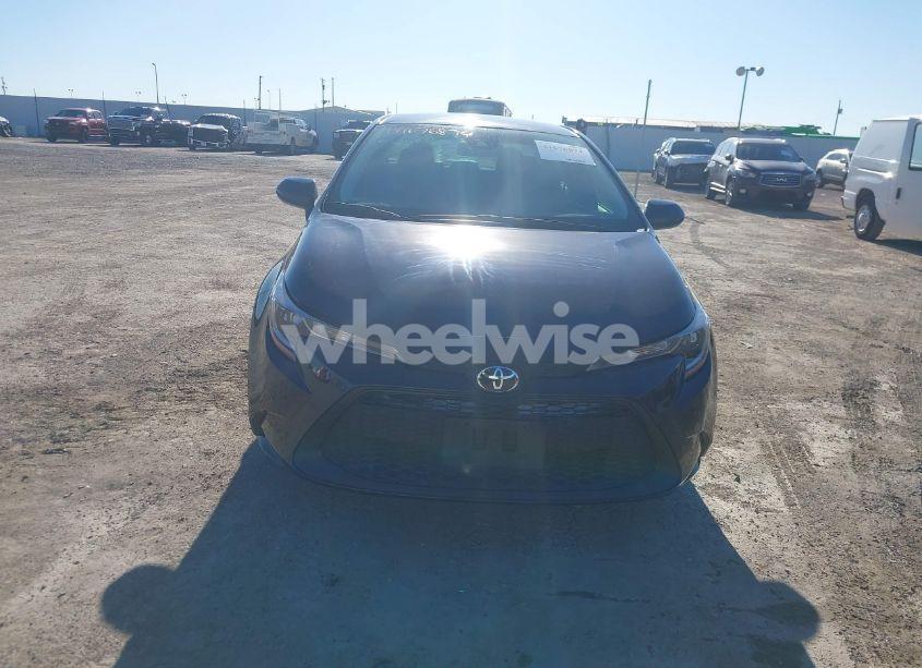 Photo 12 of 2022 Toyota Corolla LE (VIN 5YFVPMAE1NP362421)