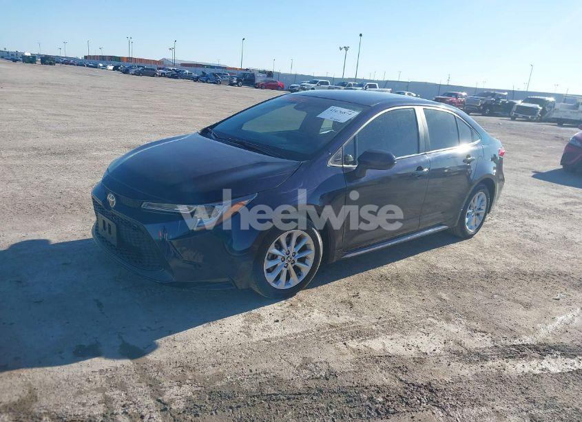 Photo 14 of 2022 Toyota Corolla LE (VIN 5YFVPMAE1NP362421)