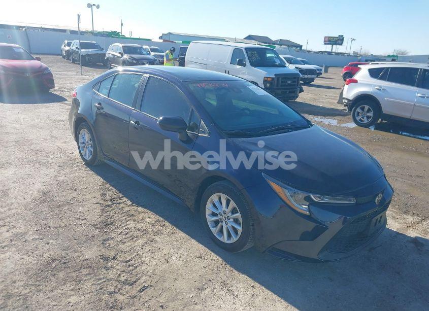 Photo 6 of 2022 Toyota Corolla LE (VIN 5YFVPMAE1NP362421)