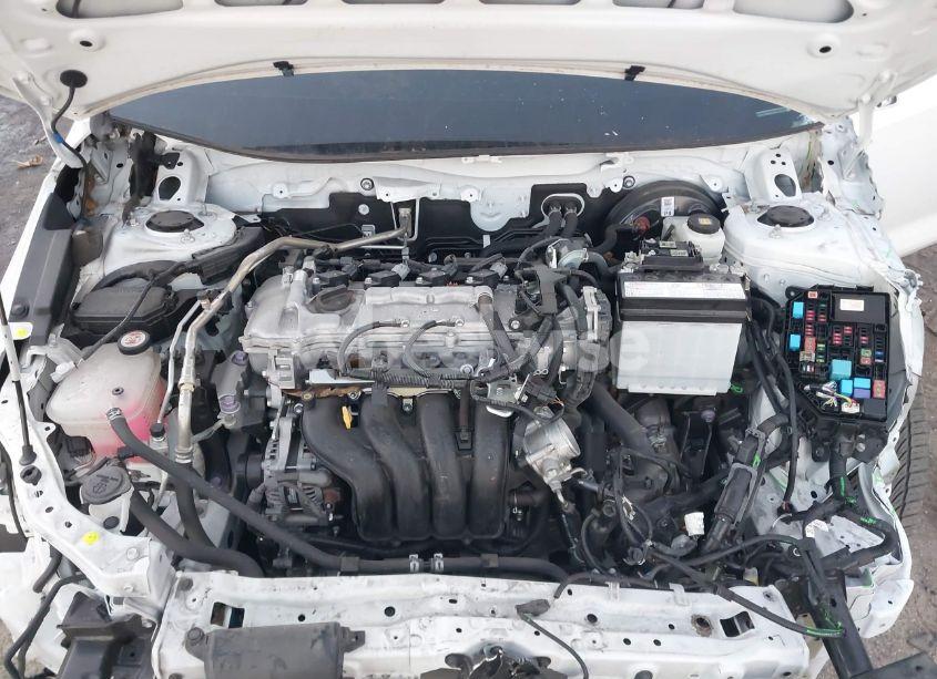 Photo 10 of 2021 Toyota Corolla LE (VIN 5YFVPMAE3MP228587)