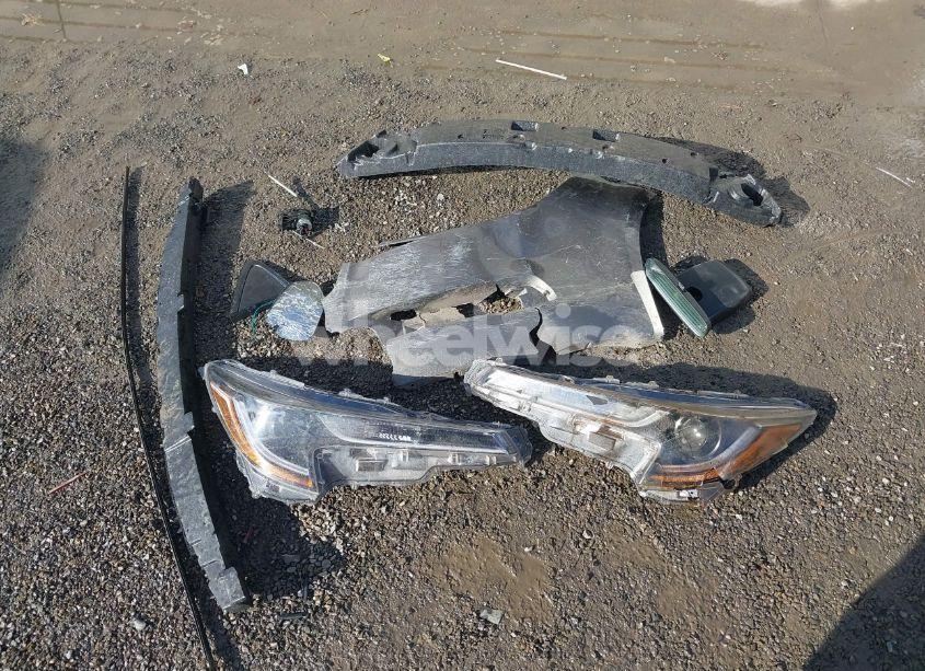 Photo 12 of 2022 Toyota Corolla LE (VIN 5YFVPMAE3NP355275)