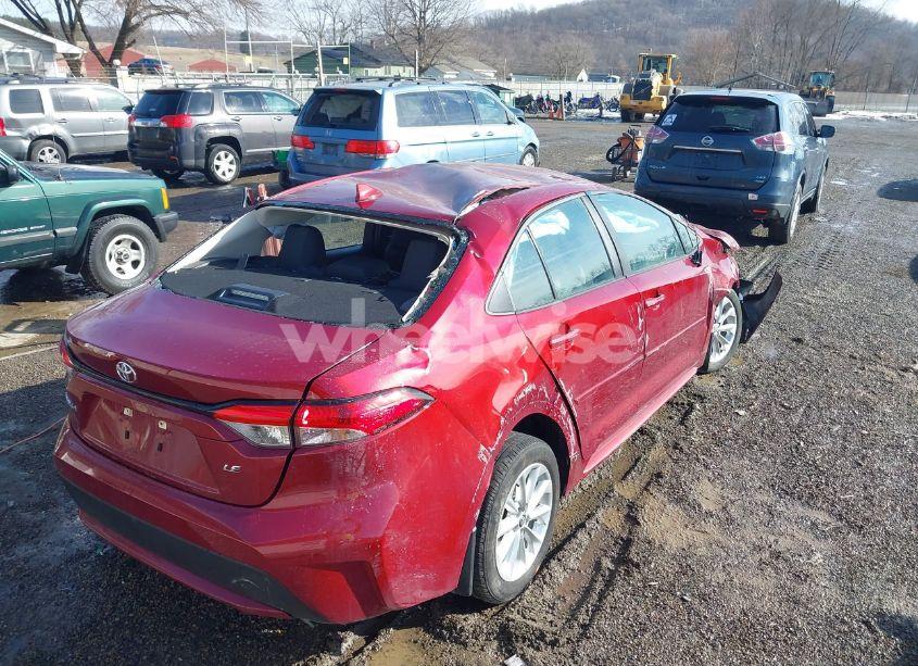 Photo 13 of 2022 Toyota Corolla LE (VIN 5YFVPMAE3NP355275)