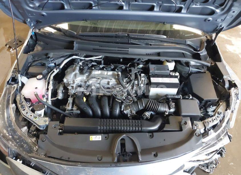 Photo 10 of 2022 Toyota Corolla LE (VIN 5YFVPMAE3NP376000)