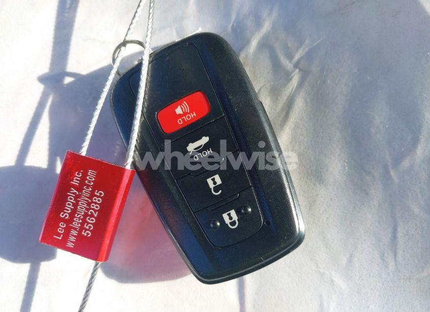 Photo 11 of 2021 Toyota Corolla LE (VIN 5YFVPMAE4MP208431)