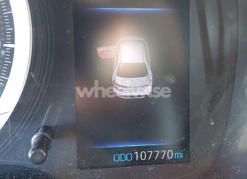 Photo 15 of 2021 Toyota Corolla LE (VIN 5YFVPMAE4MP208431)