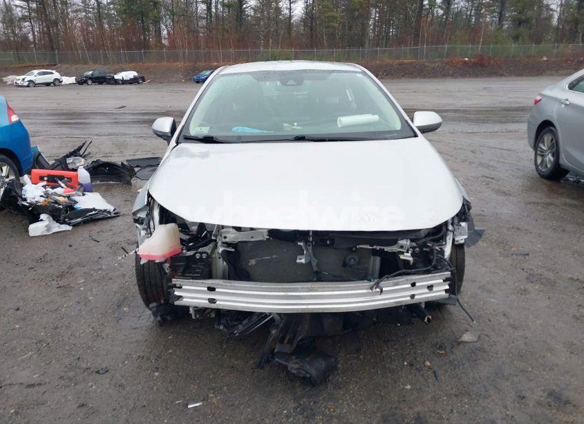 Photo 13 of 2021 Toyota Corolla LE (VIN 5YFVPMAE5MP266547)