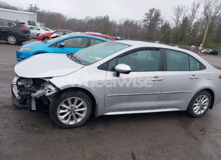 Photo 15 of 2021 Toyota Corolla LE (VIN 5YFVPMAE5MP266547)