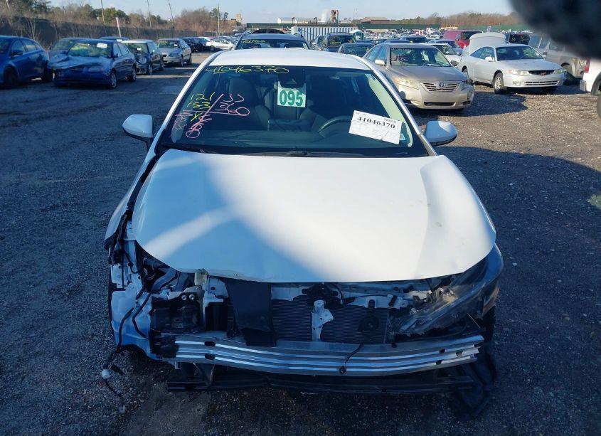 Photo 12 of 2022 Toyota Corolla LE (VIN 5YFVPMAE6NP372488)