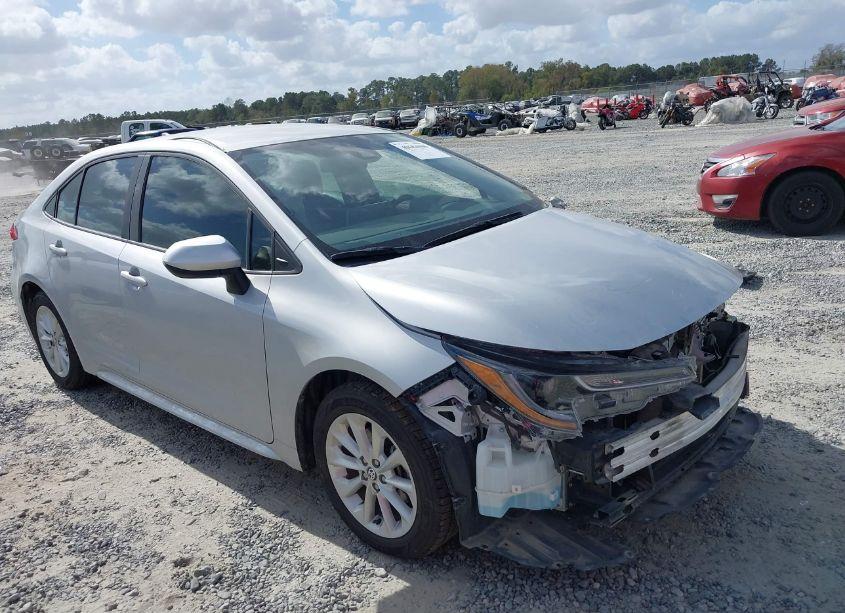 2021 Toyota Corolla LE (VIN 5YFVPMAE7MP224204) main photo