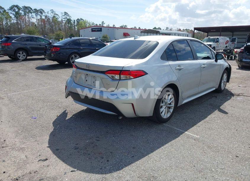Photo 4 of 2022 Toyota Corolla LE (VIN 5YFVPMAE7NP373049)