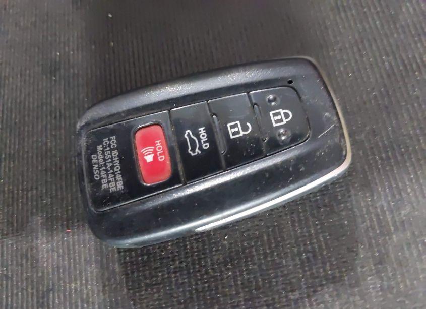 Photo 11 of 2022 Toyota Corolla LE (VIN 5YFVPMAE9NP374252)