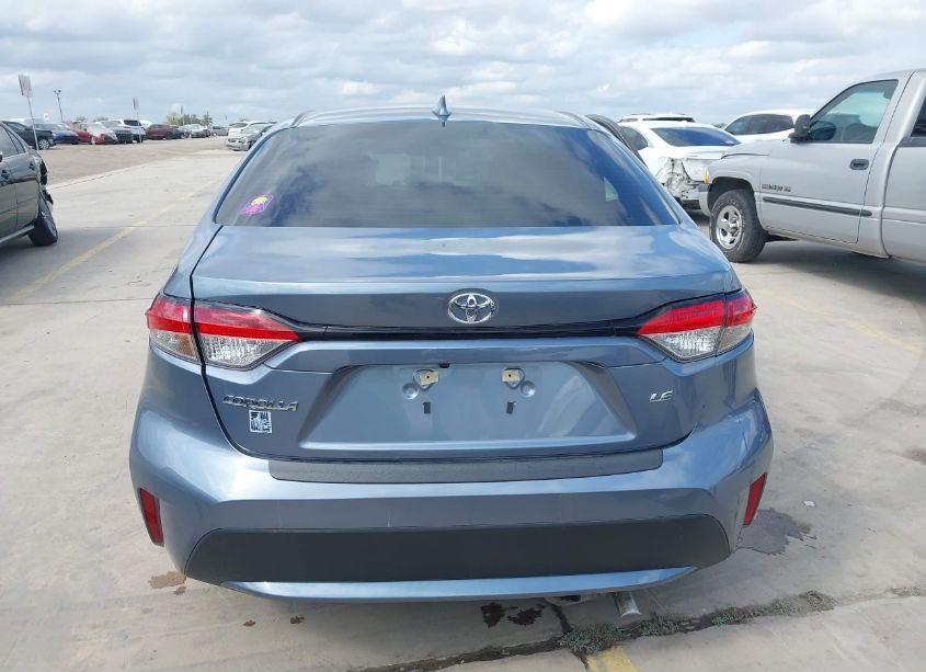 Photo 17 of 2022 Toyota Corolla LE (VIN 5YFVPMAE9NP374252)