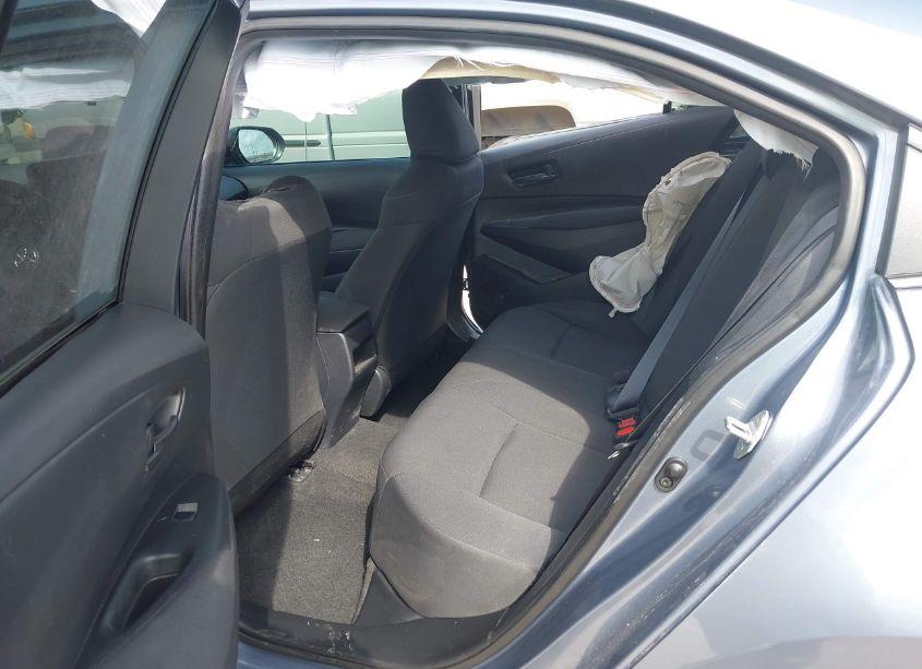 Photo 8 of 2022 Toyota Corolla LE (VIN 5YFVPMAE9NP374252)