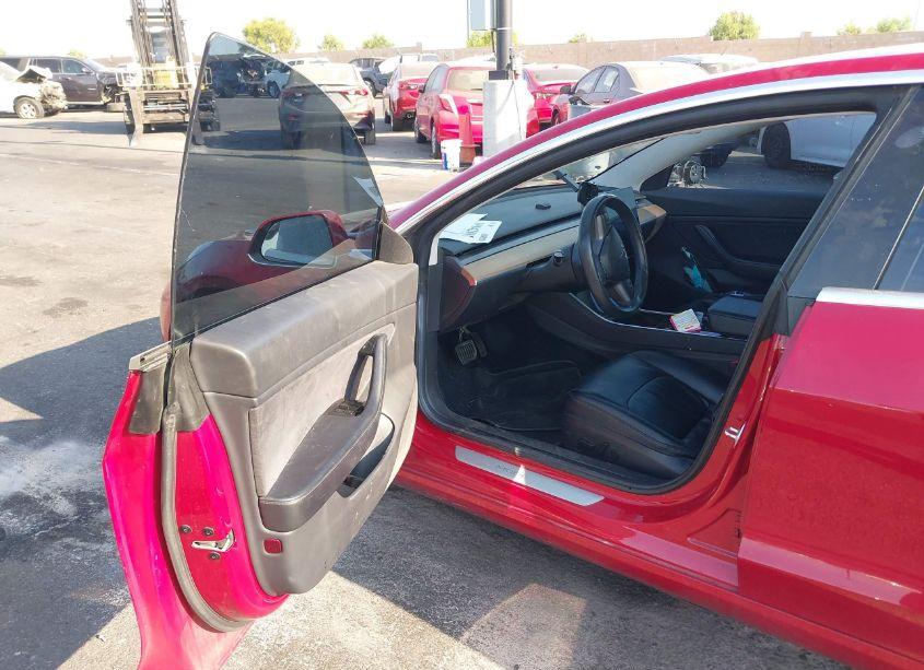 Photo 5 of 2017 Tesla Model 3 LONG RANGE/STANDARD (VIN 5YJ3E1EA0HF000728)