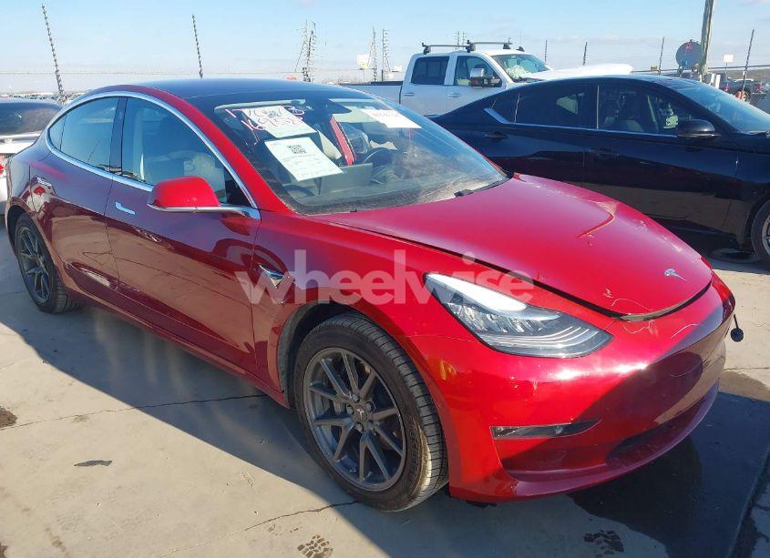 2018 Tesla Model 3 LONG RANGE/MID RANGE (VIN 5YJ3E1EA0JF007104) main photo