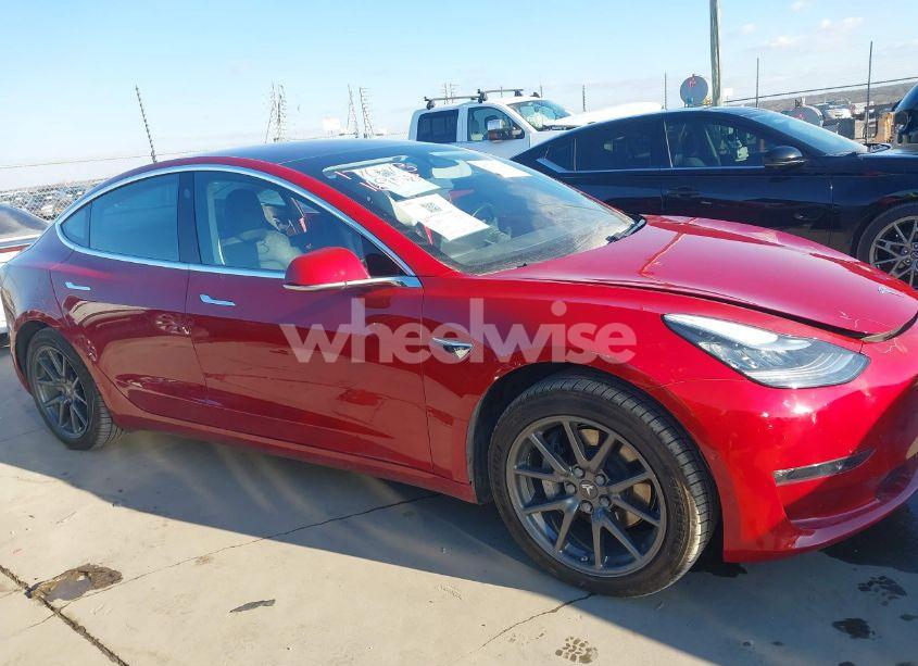 Photo 14 of 2018 Tesla Model 3 LONG RANGE/MID RANGE (VIN 5YJ3E1EA0JF007104)