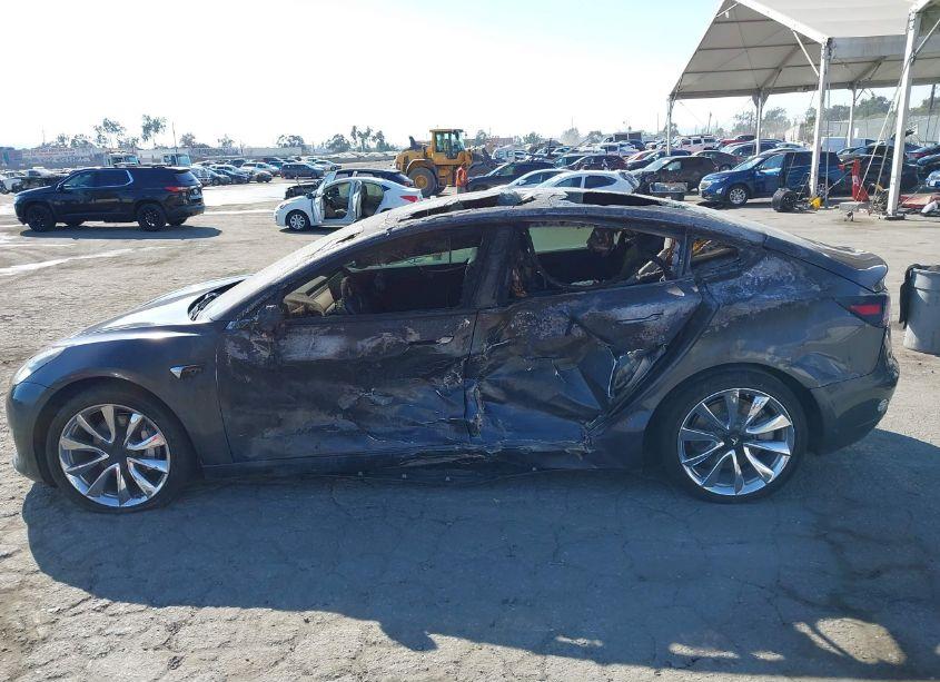 Photo 13 of 2018 Tesla Model 3 (VIN 5YJ3E1EA0JF045481)