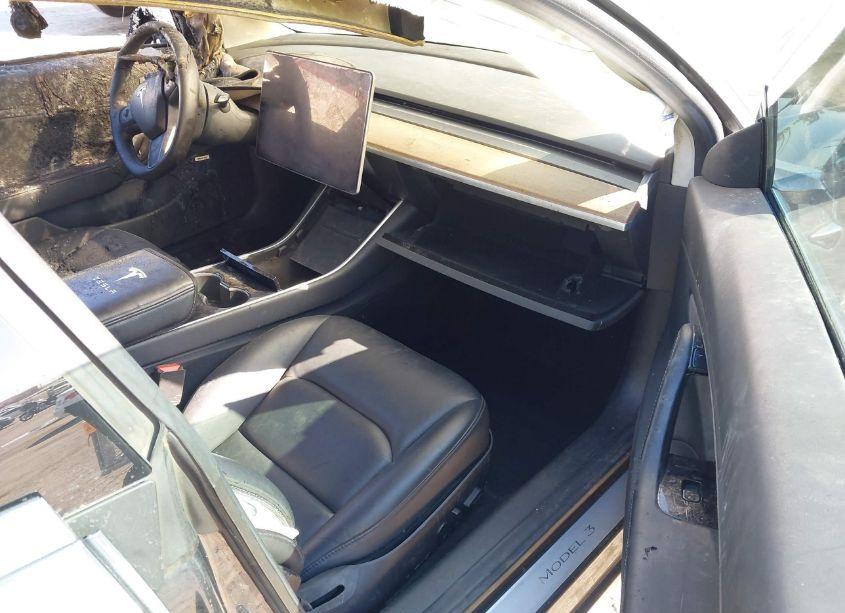 Photo 5 of 2018 Tesla Model 3 (VIN 5YJ3E1EA0JF045481)