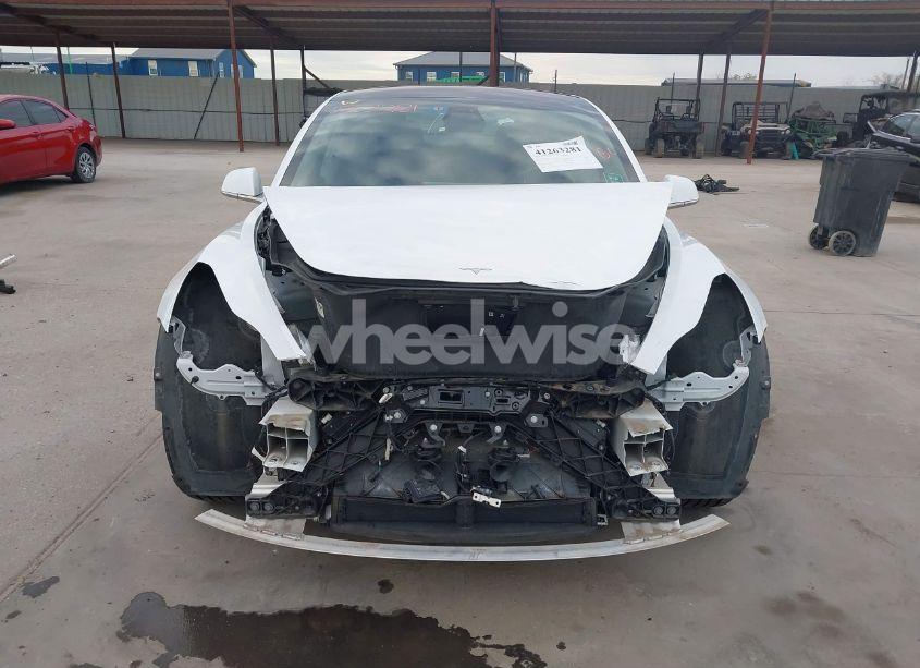 Photo 13 of 2018 Tesla Model 3 LONG RANGE/MID RANGE (VIN 5YJ3E1EA0JF118400)