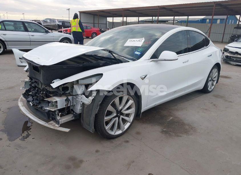 Photo 2 of 2018 Tesla Model 3 LONG RANGE/MID RANGE (VIN 5YJ3E1EA0JF118400)