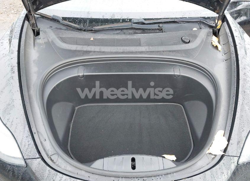 Photo 10 of 2018 Tesla Model 3 LONG RANGE/MID RANGE (VIN 5YJ3E1EA0JF154555)