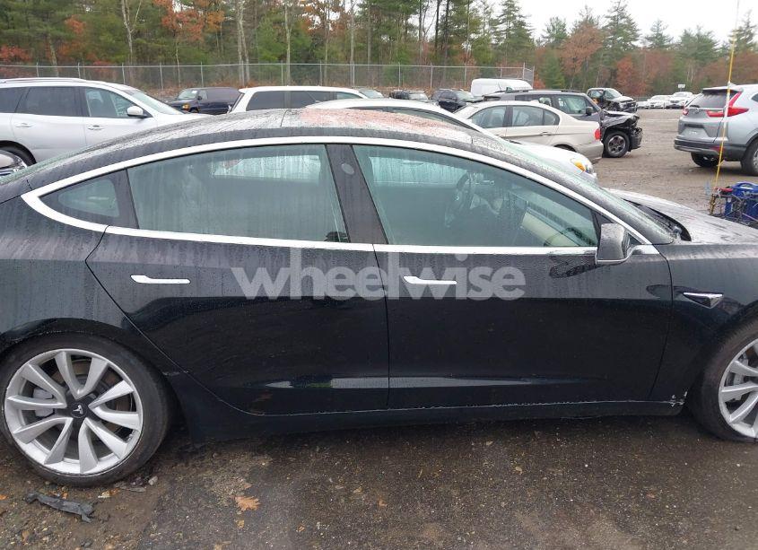 Photo 13 of 2018 Tesla Model 3 LONG RANGE/MID RANGE (VIN 5YJ3E1EA0JF154555)
