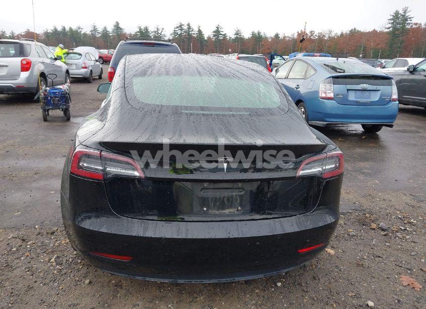 Photo 16 of 2018 Tesla Model 3 LONG RANGE/MID RANGE (VIN 5YJ3E1EA0JF154555)
