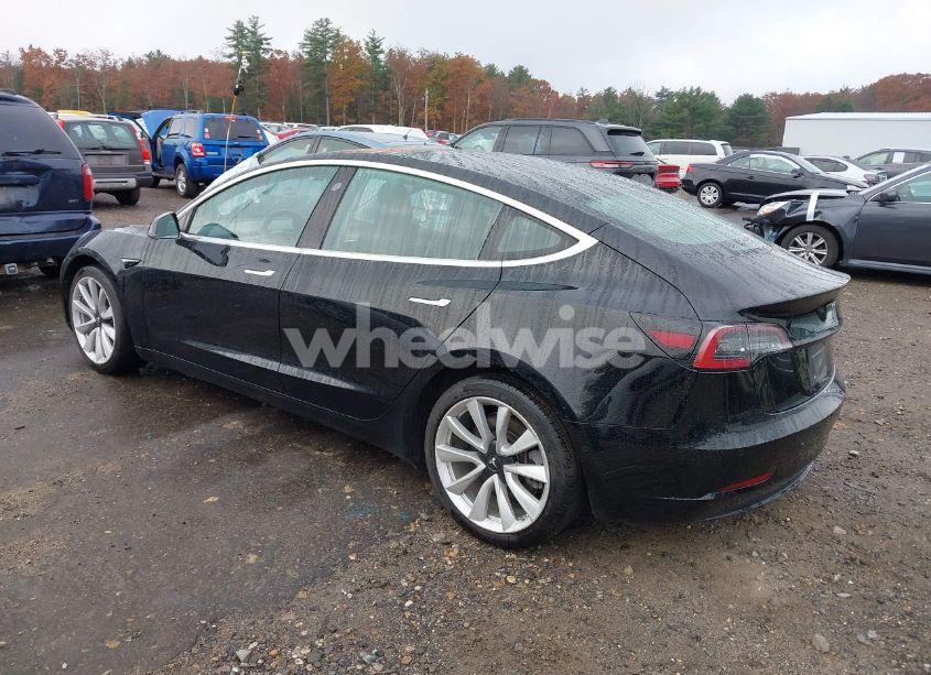Photo 3 of 2018 Tesla Model 3 LONG RANGE/MID RANGE (VIN 5YJ3E1EA0JF154555)