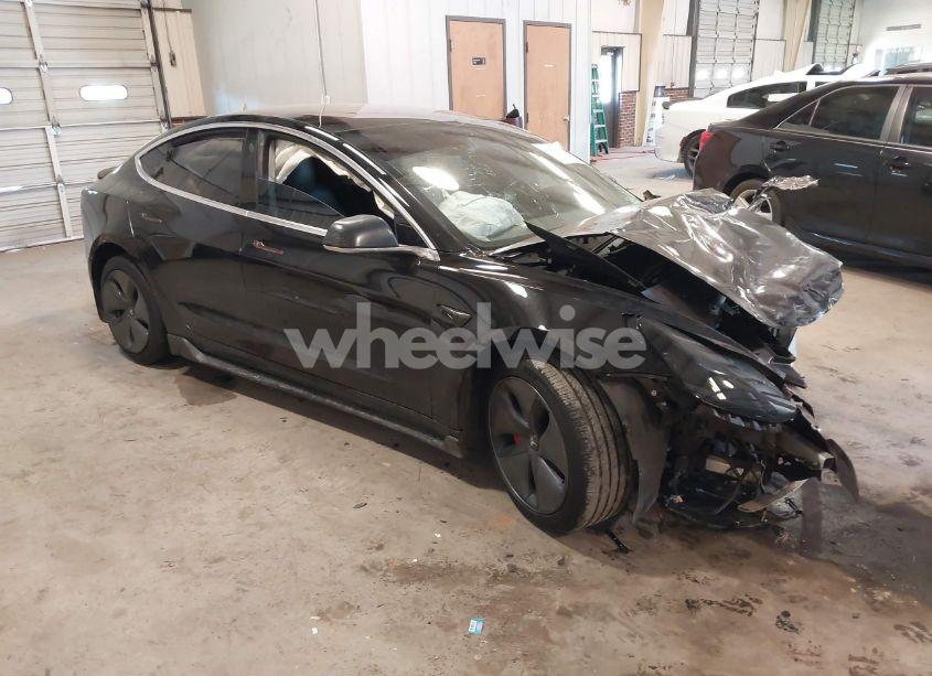 2018 Tesla Model 3 LONG RANGE/MID RANGE (VIN 5YJ3E1EA0JF156645) main photo