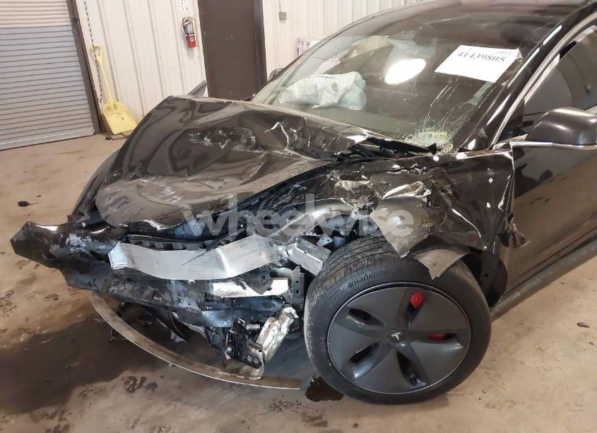 Photo 19 of 2018 Tesla Model 3 LONG RANGE/MID RANGE (VIN 5YJ3E1EA0JF156645)