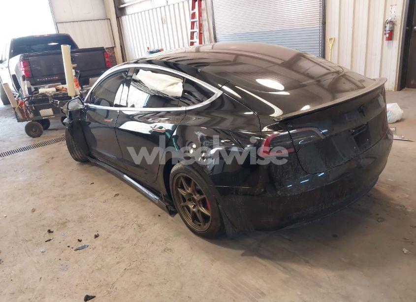 Photo 3 of 2018 Tesla Model 3 LONG RANGE/MID RANGE (VIN 5YJ3E1EA0JF156645)