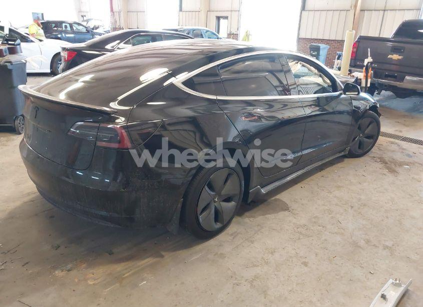 Photo 4 of 2018 Tesla Model 3 LONG RANGE/MID RANGE (VIN 5YJ3E1EA0JF156645)